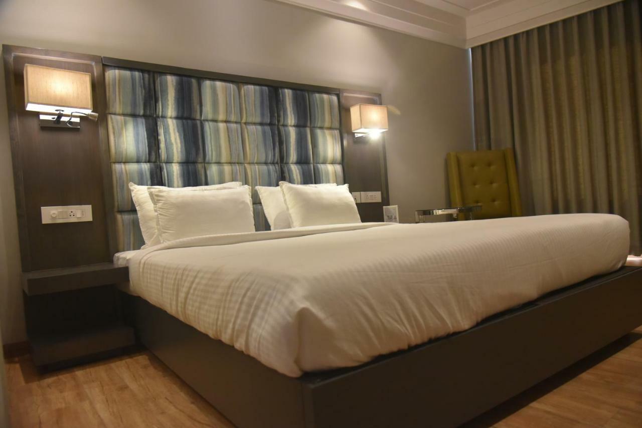 Hotel Accord Premier Raigarh Εξωτερικό φωτογραφία